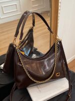 Spring New Style Handheld French Oil Wax Leather Shoulder Bucket Crossbody Underarm Women's Large Capacity Versatile Bag