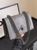 New Simple and Stylish Snakeskin Pattern Single Crossbody Retro Shoulder Bag Small Square Bag - Image 3