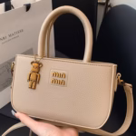 High-End Luxury Handbag for Women New Vintage Lychee Pattern Crossbody Bag Commuter Shoulder Small Square Bag