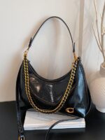Spring New Style Handheld French Oil Wax Leather Shoulder Bucket Crossbody Underarm Women's Large Capacity Versatile Bag - Image 3