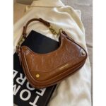 New Texture Niche One-shoulder Underarm Crescent Bag Spring and Summer Vintage All-match Crossbody Bag - Image 3
