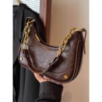 New Texture Niche One-shoulder Underarm Crescent Bag Spring and Summer Vintage All-match Crossbody Bag